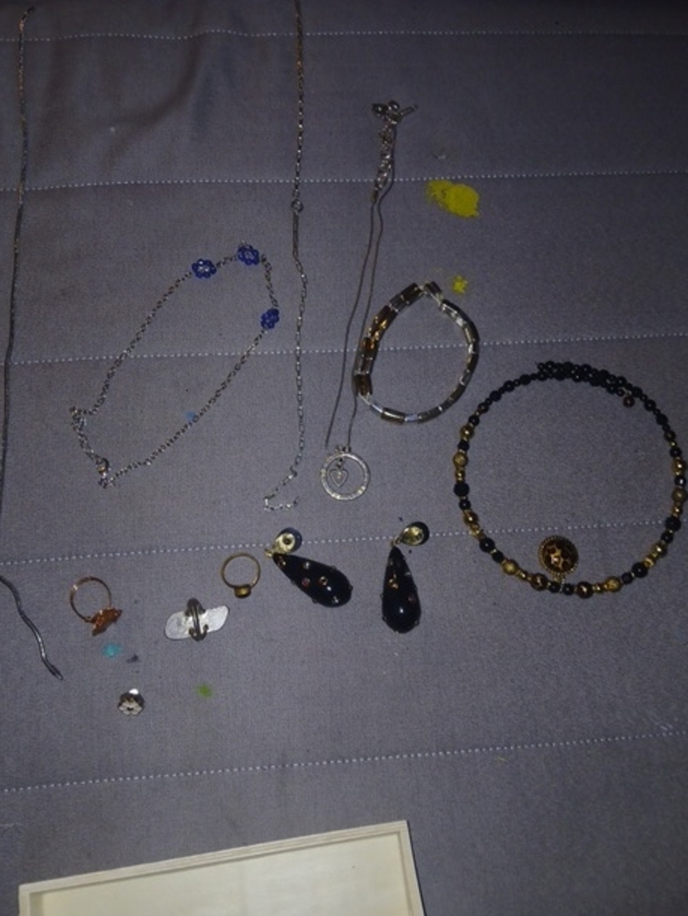 Elegant Black and Gold Beaded Bracelet and Pendant Set